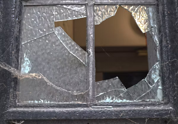 Burglary repairs Catford make safe work photo - example 3