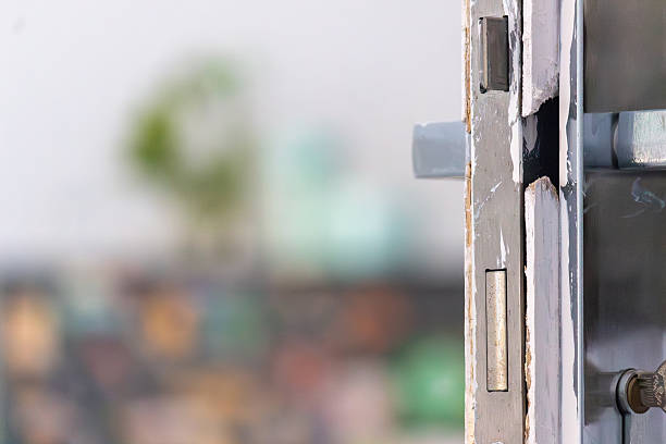 Burglary repairs and emergency boarding up in Catford